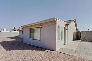 2018 W Meadow Dr, Phoenix, AZ 85023 - Photo 14