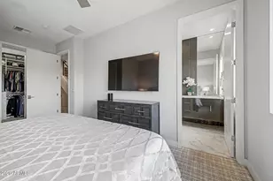 16510 N 92nd St, Scottsdale, AZ 85260 - Photo 18