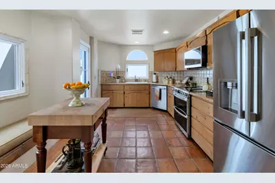 3302 E Campbell Avenue #2, Phoenix, AZ 85018 - Photo 14