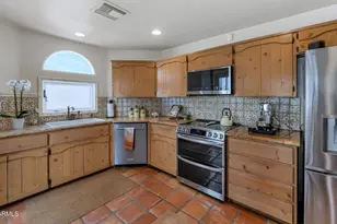 3302 E Campbell Ave, Phoenix, AZ 85018 - Photo 16