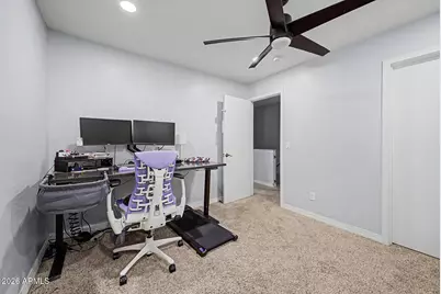 23219 N 21st Place, Phoenix, AZ 85024 - Photo 20