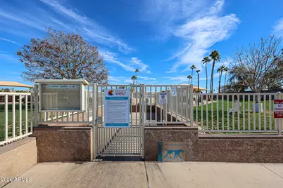 14626 W Ravenswood Drive, Sun City West, AZ 85375 - Photo 40