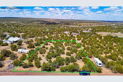 15 Co Rd 3037 -- #673, Vernon, AZ 85940 - Photo 2