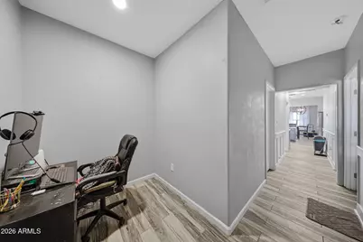 1341 E Brill Street, Phoenix, AZ 85006 - Photo 2