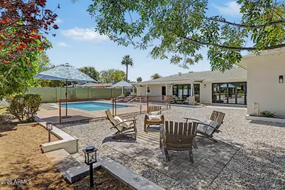 302 E Harmont Drive, Phoenix, AZ 85020 - Photo 60
