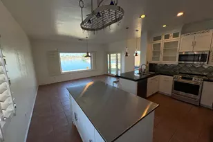 14466 N 87th Dr, Peoria, AZ 85381 - Photo 10