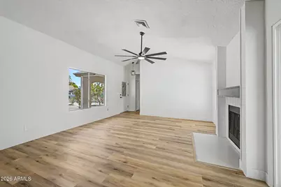 4544 N 79th Avenue, Phoenix, AZ 85033 - Photo 6