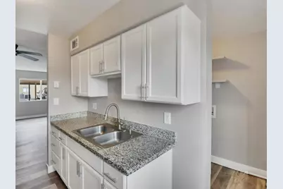 260 W 8th Avenue #124, Mesa, AZ 85210 - Photo 12