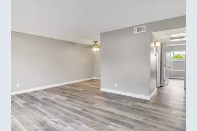 260 W 8th Avenue #124, Mesa, AZ 85210 - Photo 2