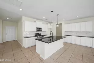 37154 N Navarra Rd, San Tan Valley, AZ 85140 - Photo 4