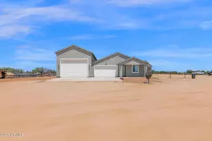 21028 N Denver Hill Dr, Wittmann, AZ 85361 - Photo 46