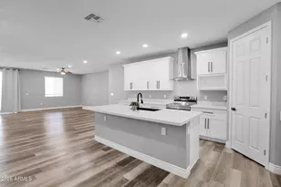 21028 N Denver Hill Dr, Wittmann, AZ 85361 - Photo 16