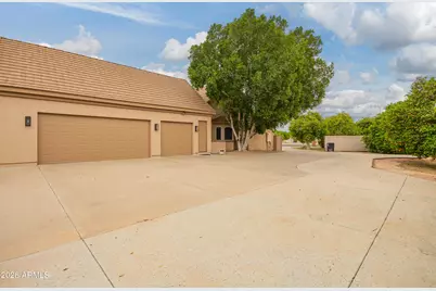 2264 N 39th Circle, Mesa, AZ 85215 - Photo 44