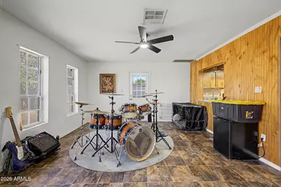 4224 W North Lane, Phoenix, AZ 85051 - Photo 22