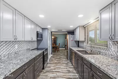 9735 W Edward Drive, Sun City, AZ 85351 - Photo 6