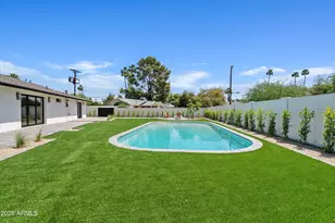 1413 W Frier Dr, Phoenix, AZ 85021 - Photo 32