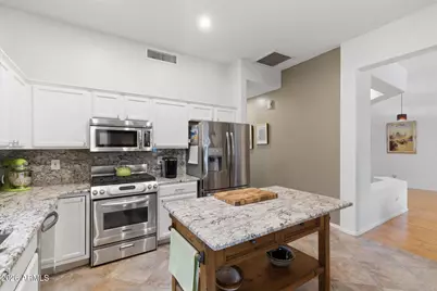 6795 W Lone Cactus Drive, Glendale, AZ 85308 - Photo 16