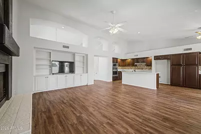 21805 N 61st Avenue, Glendale, AZ 85310 - Photo 12