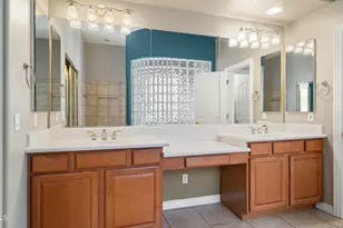 753 E Gemini Pl, Chandler, AZ 85249 - Photo 28