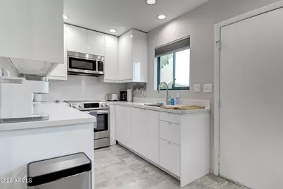 4610 N 68th Street #479, Scottsdale, AZ 85251 - Photo 14