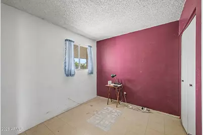 7812 W Clarendon Avenue, Phoenix, AZ 85033 - Photo 18