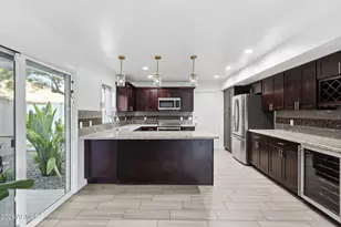 7352 E Valley Vista Dr, Scottsdale, AZ 85250 - Photo 32