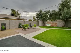 6809 E Earll Dr, Scottsdale, AZ 85251 - Photo 20