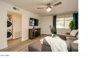 6809 E Earll Dr, Scottsdale, AZ 85251 - Photo 6