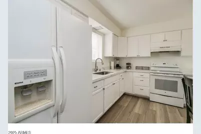 6809 E Earll Drive #E, Scottsdale, AZ 85251 - Photo 10