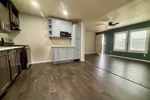 7302 W Peoria Ave, Peoria, AZ 85345 - Photo 8