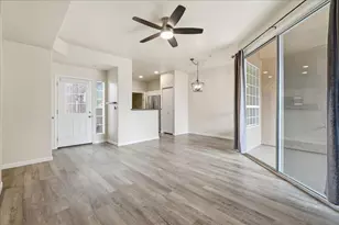 1633 E Lakeside Dr, Gilbert, AZ 85234 - Photo 2