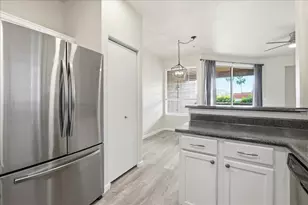 1633 E Lakeside Dr, Gilbert, AZ 85234 - Photo 8