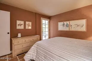 7625 E Camelback Rd, Scottsdale, AZ 85251 - Photo 18