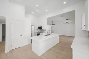 1437 N Silverton St, Mesa, AZ 85203 - Photo 6