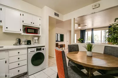 3511 E Montecito Avenue #Apt 3, Phoenix, AZ 85018 - Photo 14