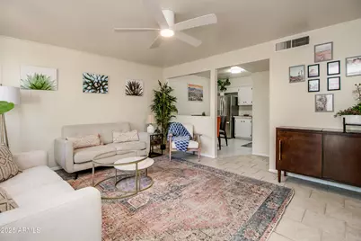 3511 E Montecito Avenue #Apt 3, Phoenix, AZ 85018 - Photo 8