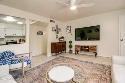 3511 E Montecito Avenue #Apt 3, Phoenix, AZ 85018 - Photo 10