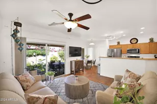 868 E Savannah Dr, Chandler, AZ 85225 - Photo 8