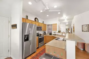 868 E Savannah Dr, Chandler, AZ 85225 - Photo 10