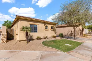 868 E Savannah Dr, Chandler, AZ 85225 - Photo 4