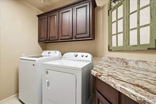 2207 E Tahitian Way, Gilbert, AZ - Photo 20