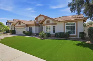 2207 E Tahitian Way, Gilbert, AZ - Photo 32