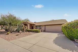 20402 N 141st Dr, Sun City West, AZ 85375 - Photo 2