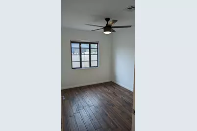 2101 W Osborn Road, Phoenix, AZ 85015 - Photo 10