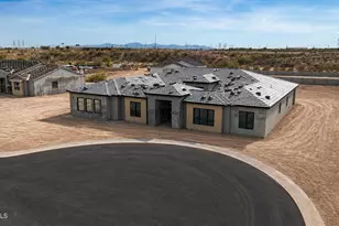 25646 N 114th Dr, Peoria, AZ 85383 - Photo 14