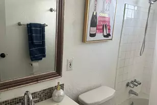 1111 E Turney Ave, Phoenix, AZ 85014 - Photo 10