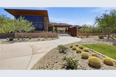 822 E Hopi Trail, Phoenix, AZ 85042 - Photo 62