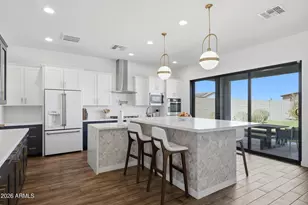 822 E Hopi Trail, Phoenix, AZ 85042 - Photo 2