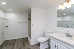 921 S Val Vista Dr, Mesa, AZ 85204 - Photo 46