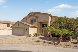2223 E Torrey Pines Pl, Chandler, AZ 85249 - Photo 1